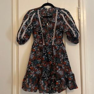 Maje size 1 puff sleeve dress ❣️⚪️🌀🌿